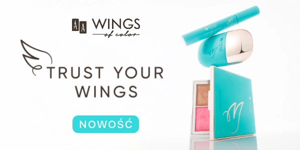 Turkusowe kosmetyki AA WINGS of color: tusz, podkład i paleta cieni, na białym tle z napisem NOWOŚĆ.
