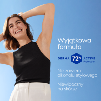 Uśmiechnięta kobieta z podniesionymi rękami, podkreślająca NIVEA Black & White Antyperspirant 72h, bez alkoholu.