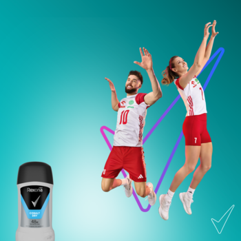 Antyperspirant Rexona Men Cobalt Dry w sztyfcie obok skaczących siatkarzy na turkusowym tle z logo.
