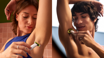 Philips OneBlade Intimate: kobieta i mężczyzna golą pachy, używając elektrycznej maszynki z ostrzem SkinProtect.