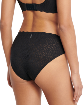 Majtki Sloggi Zero Feel Bliss High Leg, czarne, koronkowe, fason high leg, noszone od tyłu.