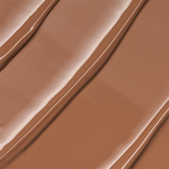 Zbliżenie na gęste, błyszczące smugi płynnej matowej pomadki Catrice Endless Matte Truly Yours, beżowej.