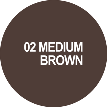 Okrągły próbnik koloru pudrowej kredki Eveline Brow&GO w odcieniu 02 Medium Brown z białym tekstem.