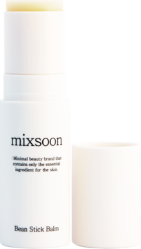 Mixsoon Bean Stick Balm, biały sztyft odżywczy do twarzy, widok z przodu z odsłoniętym wkładem.
