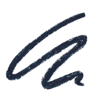 Zbliżenie na smużoną kreskę kredki do oczu e.l.f. Smoky Kohl Eyeliner w odcieniu Vintage Denim na białym tle.