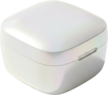 Białe, perłowe etui do ładowania słuchawek dousznych, widok pod kątem. Gładkie, błyszczące wykończenie z subtelnym wcięciem.