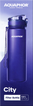 Fioletowa butelka filtrująca Aquaphor City 0.8L, matowa, z przezroczystą nakrętką i uchwytem, widok z przodu.