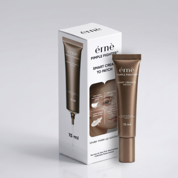 Brązowa tubka ERNÈ Pimple Fighter Smart Cream to Patch 15 ml obok białego pudełka na jasnym tle.