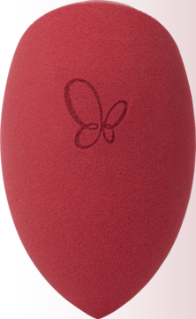 Ciemnoczerwona gąbka do makijażu w kształcie łzy z delikatnie wytłoczonym logo motyla, widok z przodu.