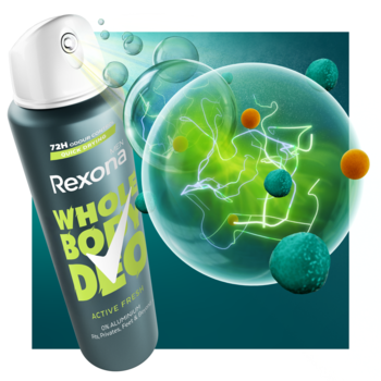 Zielony dezodorant Rexona Whole Body Deo Active Fresh w sprayu, z białym napisem, na tle dynamicznych zielonych kul.