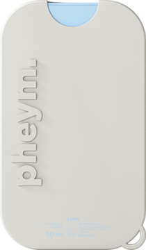 Płaski, jasnoszary flakon perfum pheym. LUMI 50 ml z wytłoczonym logo, niebieskie detale, przód.