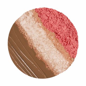 Zbliżenie na okrągłą paletę Kaja Play Bento Cloud Latte: kremowy bronzer, perłowy rozświetlacz, pudrowy róż.