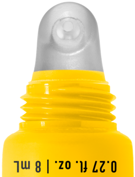 Zbliżenie na srebrny aplikator matującego balsamu do ust NYX w żółtej tubce, z napisem '0.27 fl. oz.'.