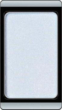 Perłowy cień Artdeco Pearly Light Blue, jasnoniebieski, w prostokątnej czarno-srebrnej kasetce magnetycznej, widok z góry.