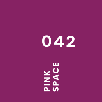 Kwadratowa próbka koloru lakieru hybrydowego 042 Pink Space w odcieniu intensywnego różu z białym tekstem.