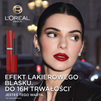 Kendall Jenner z czerwoną pomadką o lakierowym blasku. Obok błyszcząca pomadka L'Oréal Paris Laque Resistance.