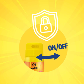 VACO Paw Patrol spray na komary, zbliżenie na blokadę ON/OFF z ikoną kłódki na żółtym tle.