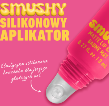 Smushy Matte Lip Balm w różowej tubce. Zbliżenie na elastyczny silikonowy aplikator do ust.