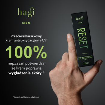 Hagi Men Reset, przeciwzmarszczkowy krem antyoksydacyjny w czarnym opakowaniu z zielonym "RESET", trzymany w dłoni mężczyzny.