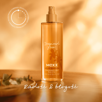 Mgiełka MEXX Inspired Glow Solar Mandarin, bursztynowy płyn w szklanym flakonie na złotym, rozmytym tle.