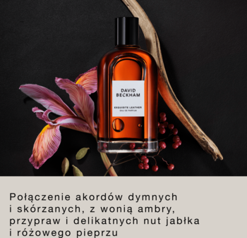 David Beckham Exquisite Leather, dymna i skórzana woda perfumowana w bursztynowej butelce na ciemnym tle.