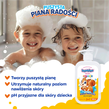 Uśmiechnięte dzieci w wannie pełnej piany z płynem Bambino Puszysta Piana Radości, pH przyjazne skórze.