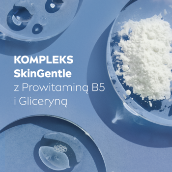 Close-up składników SkinGentle z Prowitaminą B5 i Gliceryną: biały proszek i krople żelu w naczyniach, niebieskie tło.