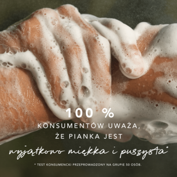 Ręce w gęstej, białej pianie MEXX Inspired Warmth, z tekstem: "100% konsumentów uważa, że pianka jest ultrapuszysta".