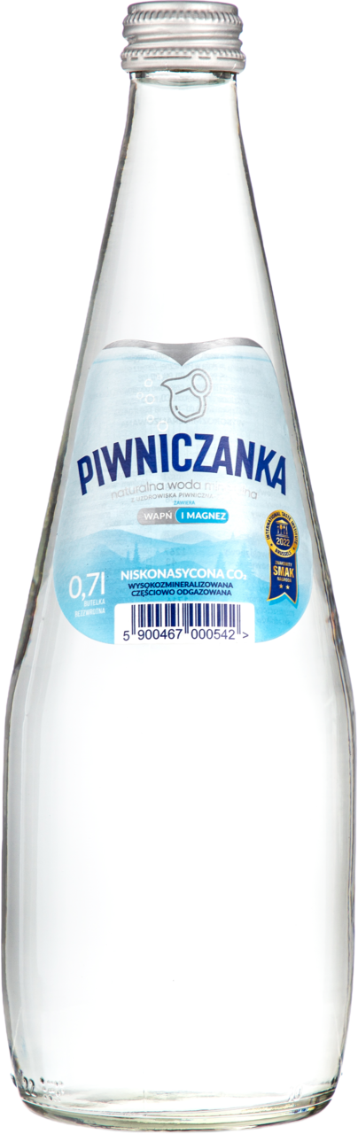 PIWNICZANKA, woda mineralna, niskonasycona CO₂, 0,7 l