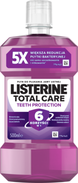 Fioletowy płyn do płukania ust Listerine Total Care Teeth Protection 500ml, widok z przodu, redukcja płytki bakteryjnej.