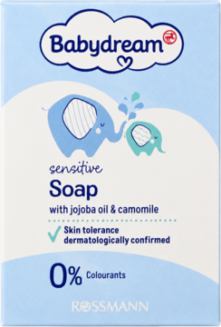 Mydło Babydream sensitive z jojoba i rumiankiem, jasnoniebieskie opakowanie z grafiką słoni, widok z przodu.