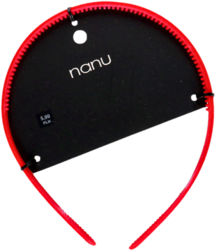 Okrągła opaska Nanu: czarny dysk z czerwonym elastycznym obramowaniem, widok z góry, logo i cena.