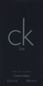 Woda toaletowa Calvin Klein CK be w czarnym pudełku z szarym logo, widok z przodu, pojemność 100 ml.