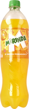 Mirinda Orange napój gazowany w przezroczystej butelce z zieloną nakrętką, z etykietą o smaku pomarańczy, widok z przodu.