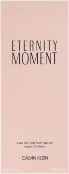 Eternity Moment Calvin Klein perfumy, różowe pudełko z czarnym napisem, widok z przodu, 100 ml.