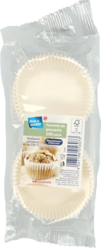 Kremowe papierowe foremki do pieczenia babeczek, 200 sztuk, w foliowym opakowaniu Rossmann z etykietą.