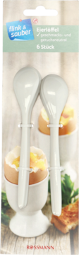 Białe, błyszczące łyżeczki do jaj, zestaw 6 sztuk, w opakowaniu Flink & Sauber, z jajkami na miękko.