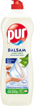 Pur Balsam Aloe Vera płyn do naczyń w białej butelce z pompką, widok z przodu. Mocne odtłuszczanie, pielęgnacja dłoni.