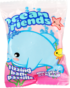 Musująca pastylka do kąpieli Ocean Friends, z delfinem w przezroczystej torebce, zawiera olej z pestek winogron.