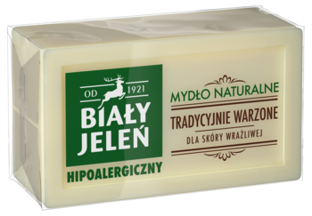 Biały Jeleń hipoalergiczne mydło naturalne, biała kostka z zieloną etykietą, widok z przodu.