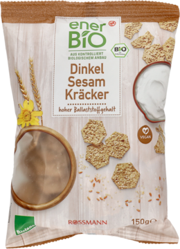 enerBiO Dinkel Sesam Kräcker, beżowa paczka krakersów orkiszowo-sezamowych, z okienkiem i logo BIO.