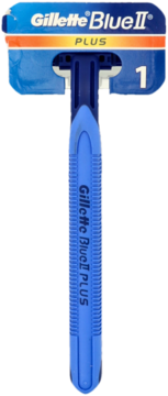 Niebieska jednorazowa maszynka Gillette Blue II Plus Ultragrip w blistrze, z chromowanymi ostrzami, widok z przodu.