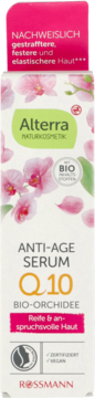 Alterra Anti-Age Serum Q10 Bio-Orchidee, białe opakowanie z różowymi orchideami, widok z przodu dla skóry dojrzałej.