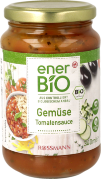 Słoik enerBIO Gemüse Tomatensauce Rossmann, widok z przodu. Wegański, bio sos pomidorowy z warzywami 340ml.