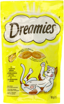 Żółta torebka Dreamies przysmaków z serem dla kotów, z kreskówkowym kotem i napisem 50g. Widok z przodu.