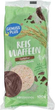 Wafle ryżowe Genuss Plus z gorzką czekoladą w zielonym opakowaniu 100g, widok z przodu, dwa wafelki.