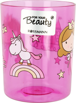 Różowy, przezroczysty kubek dla dzieci z jednorożcem, tęczą, księżniczką. Widok z przodu, logo Rossmann.