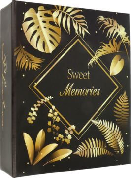 Czarny album Sweet Memories ze złotymi liśćmi palmowymi i paprociami, widok pod kątem na przód i bok.