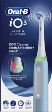 Opakowanie Oral-B iO3 Clean & Gum Care elektrycznej szczoteczki, niebiesko-biała z czujnikiem nacisku.