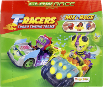 Kolorowe pudełko T-Racers Turbo Tuning Teams Mix & Race, dwa barwne autka z figurkami, zielony tor.
